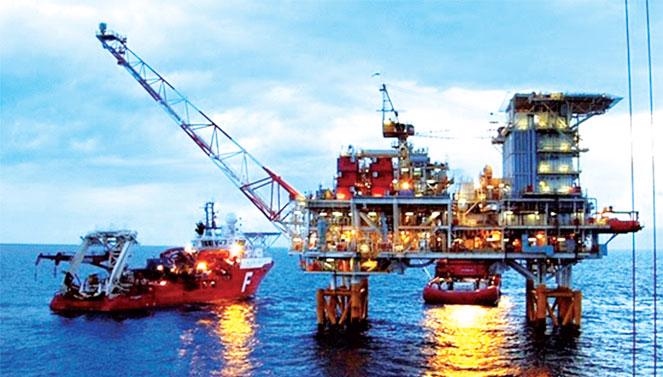 State budget contribution of PetroVietnam expands by 21% of yearly plan